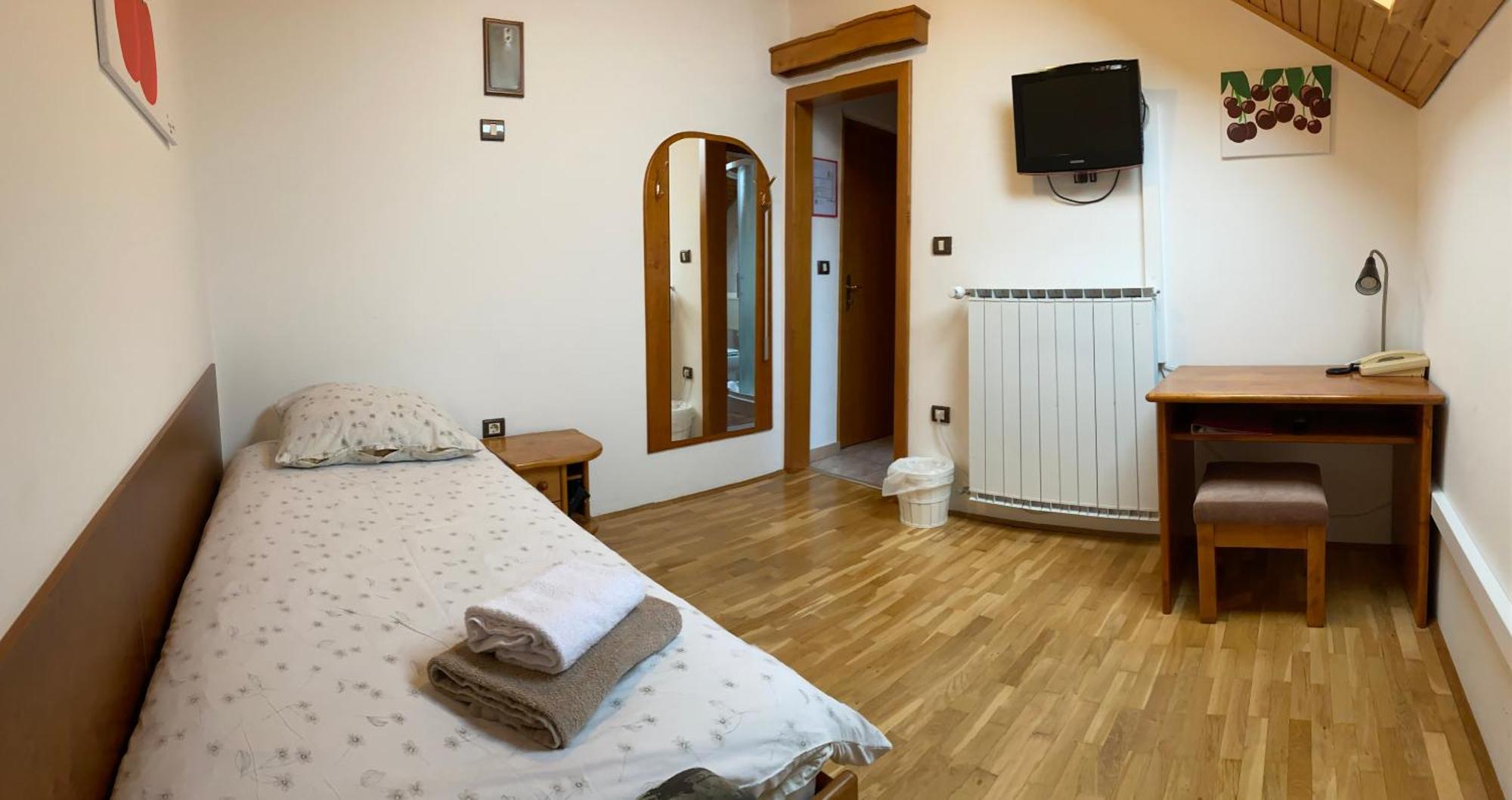 Ekoturizem Hudicevec Hotell Postojna Rom bilde